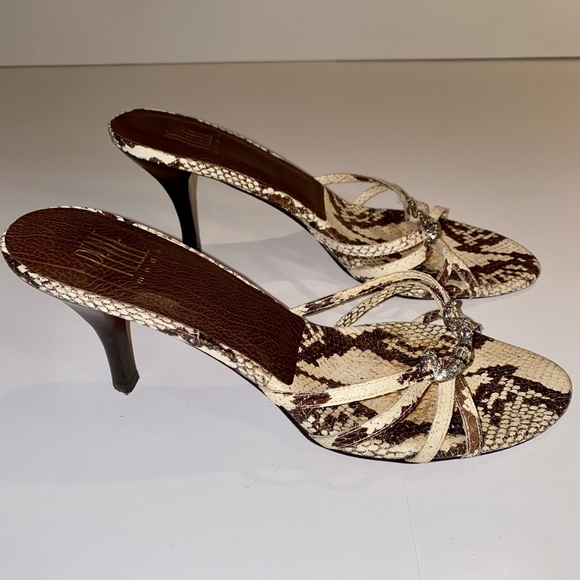 Pelle Moda "Vapor" Brown/Beige Python Slide/Heels - Picture 3 of 11